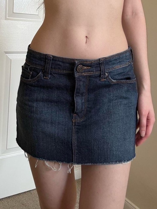 GAP Dresses & Skirts - GAP Dark Indigo Denim Mini Skirt